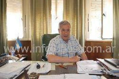 EL INTENDENTE DE LOBOS DIJO QUE LA MARCHA NO FUE ESPONT�NEA