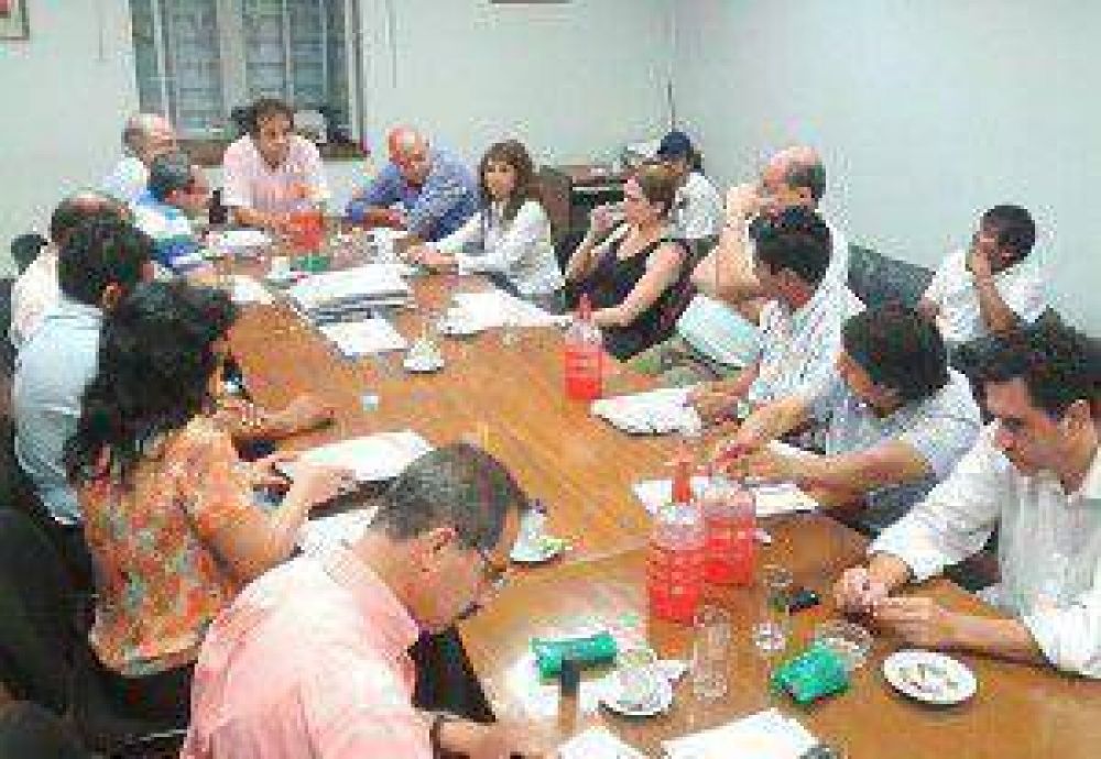Crisis habitacional: tras audiencia p�blica la UCR analiza acciones a seguir