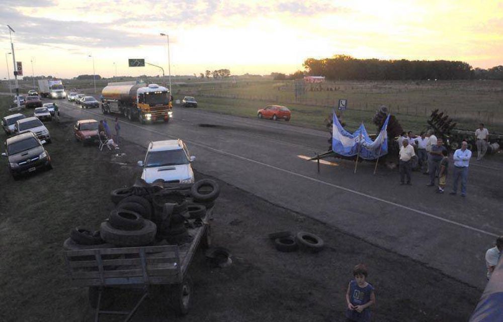 Hoy los productores agropecuarios recrudecen el corte de ruta