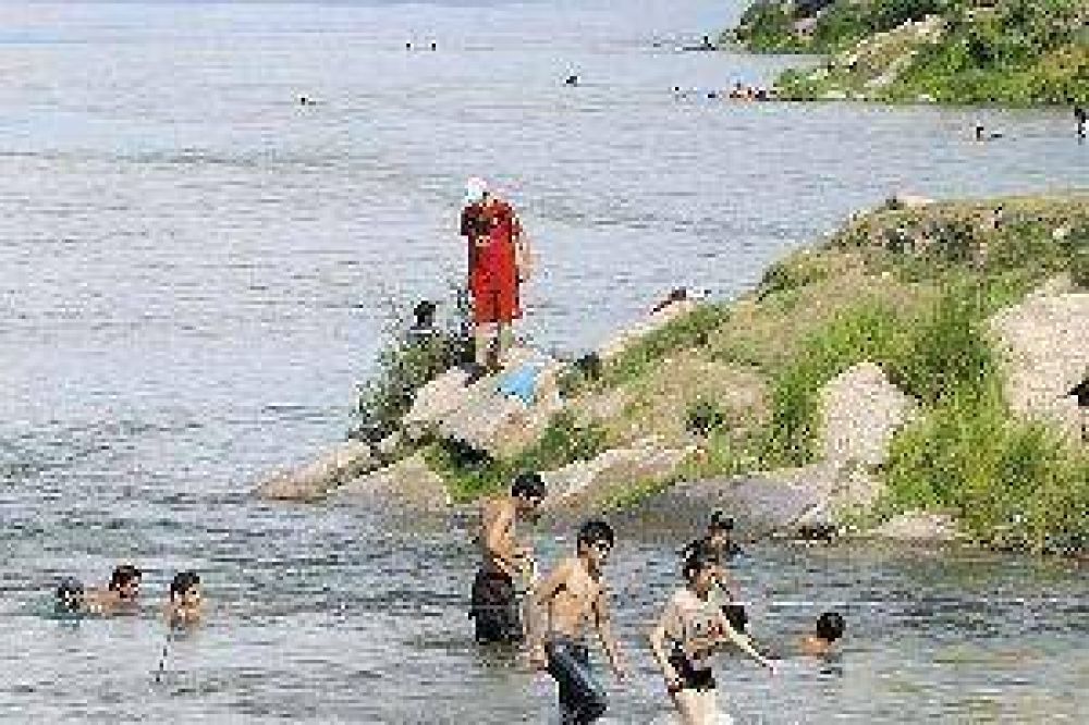Tras 42� de sensaci�n t�rmica, la sofocante jornada lleg� a su fin con una intensa lluvia