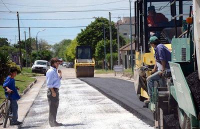 M�s pavimentaci�n