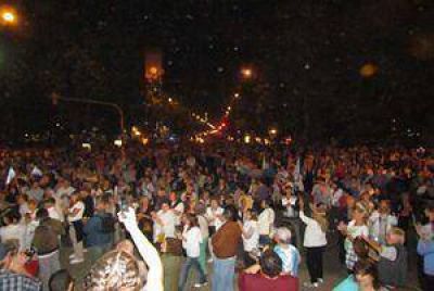 8N: �Es visible que los vecinos marplatenses pretenden un cambio�