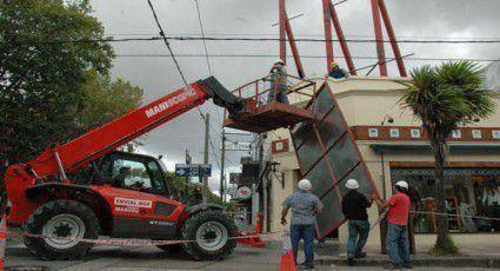 �La gesti�n Pulti est� m�s preocupada por las fachadas que por las cuestiones de fondo�