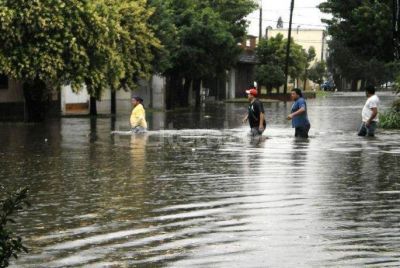 Lluvia, anegamientos y complicaciones