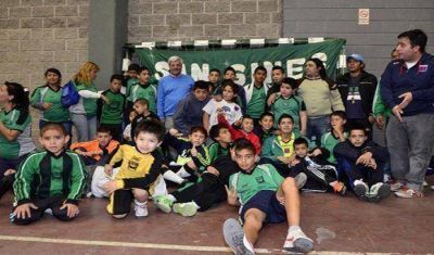 Encuentro recreativo para chicos de la Liga Infantil de F�tbol Municipal