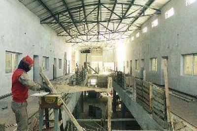 "La provincia comenz� a superar el d�ficit hist�rico en infraestructura educativa"