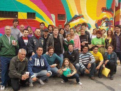 El PRO de San Fernando inaugur� un mural en su local de Virreyes