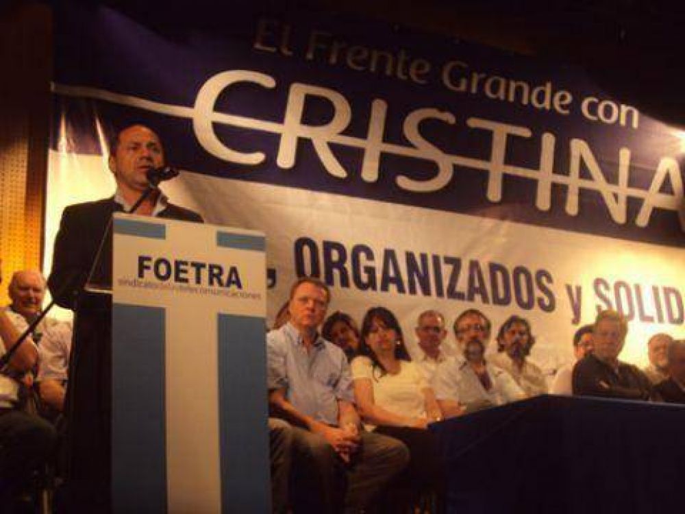 El intendente Secco presente en el acto del Frente Grande