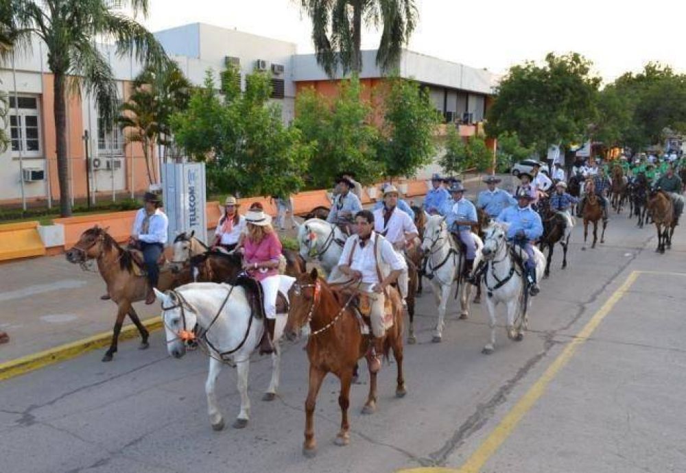 La jineteada del D�a de la Tradici�n recorri� las calles de Resistencia