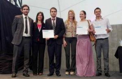 Entregaron financiamiento a productores provinciales