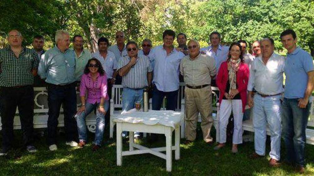 Disidentes y el Pro contin�an con el armado para 2013