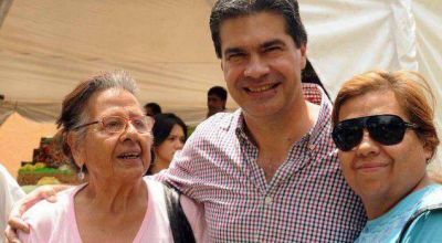  Capitanich comparti� un almuerzo con la UPCP