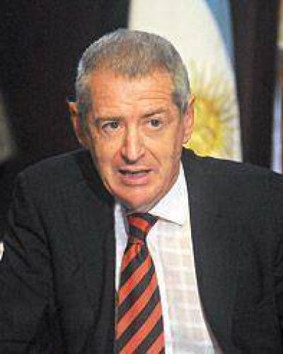 �Agrede al Estado de Derecho�