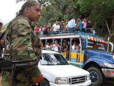 FARC y paramilitares declararon un "paro armado"