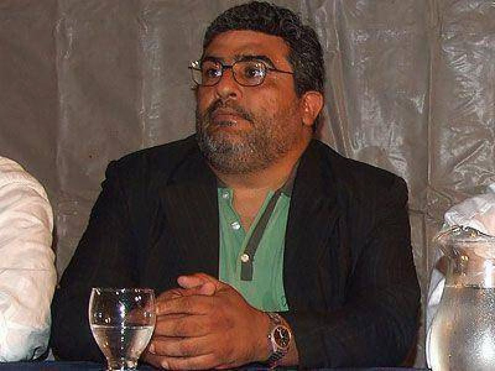  ECHEVERR�A | ELECCIONES    Vallejo sostuvo que �Simonetti es un muy buen candidato�