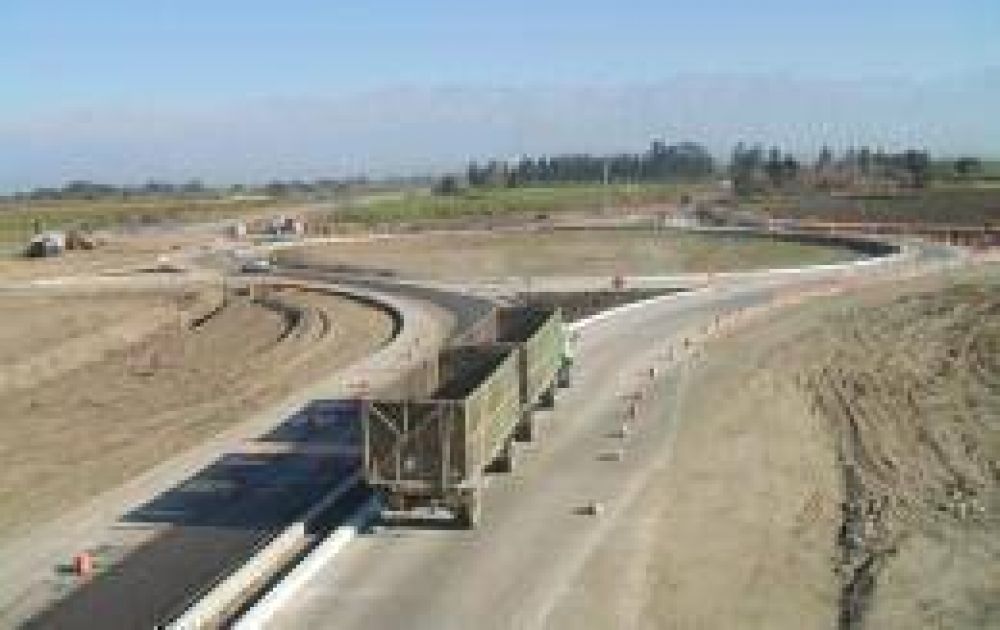 Tucum�n recibir� menos fondos para obras que Salta