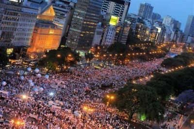 La "oligarqu�a" del 8-N, un enemigo a la medida K