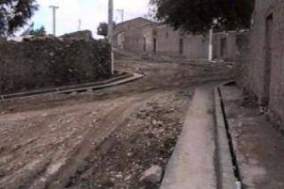 El ministro Fr�as en Rinconada: Entrega de obras y anuncio de nuevas realizaciones.