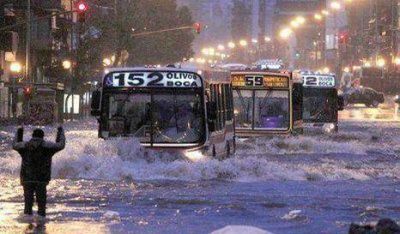 Ciudad acusa a Naci�n de frenar obras para evitar inundaciones 