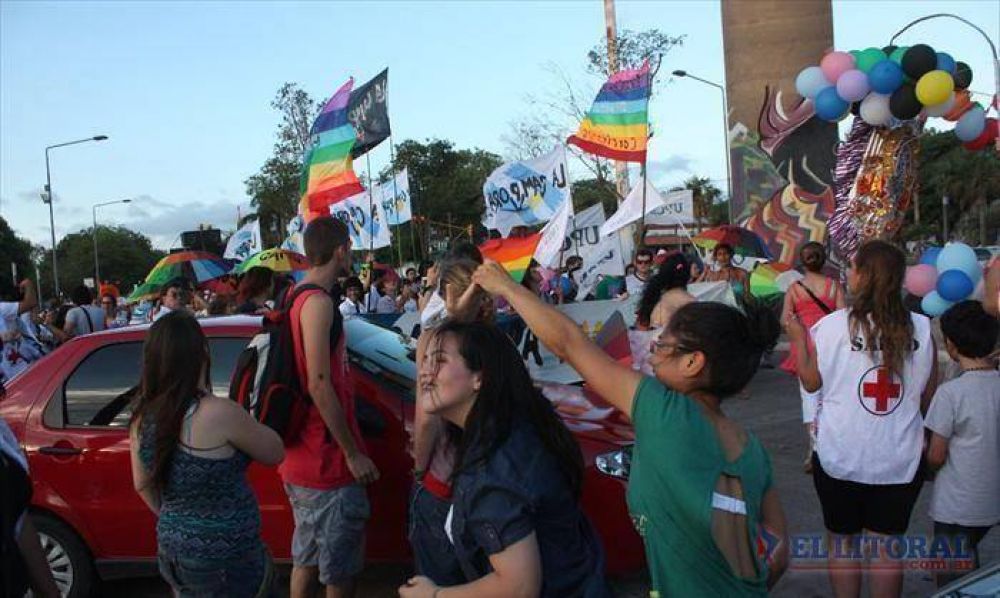 Corrientes vivi� su primera marcha por la diversidad