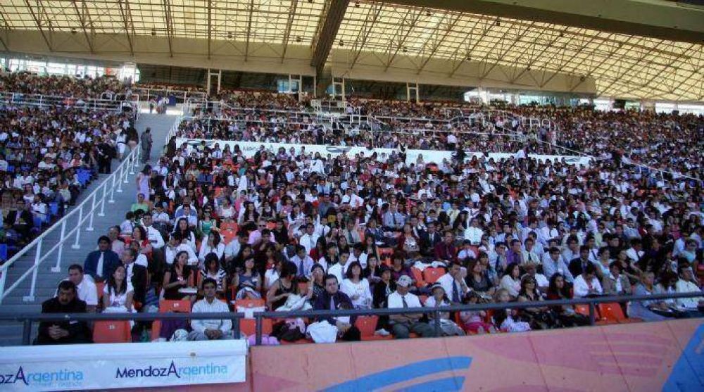 Unos 36.000 fieles en la asamblea anual de Testigos de Jehov� 