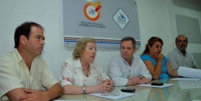 Presentan concurso de vidrieras "Nuestra Navidad" 