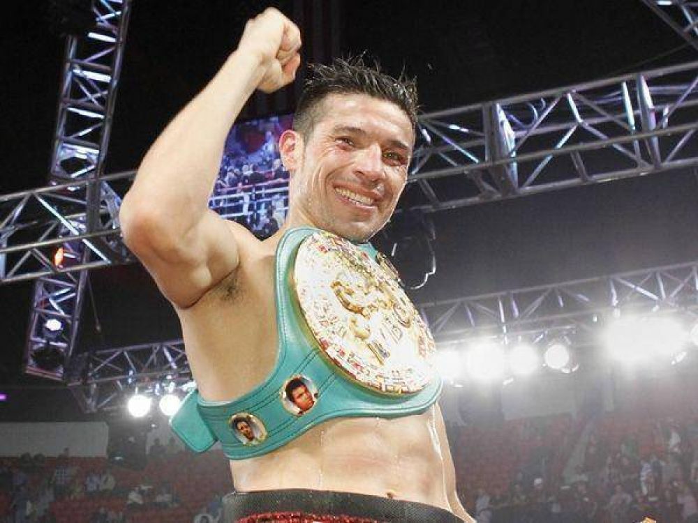 "Maravilla" Martnez expondr su ttulo en la Argentina durante 2013