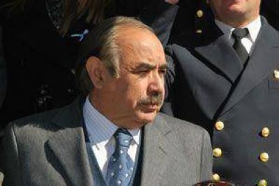 Crearan una comisi�n para elaborar la ley de Educaci�n	