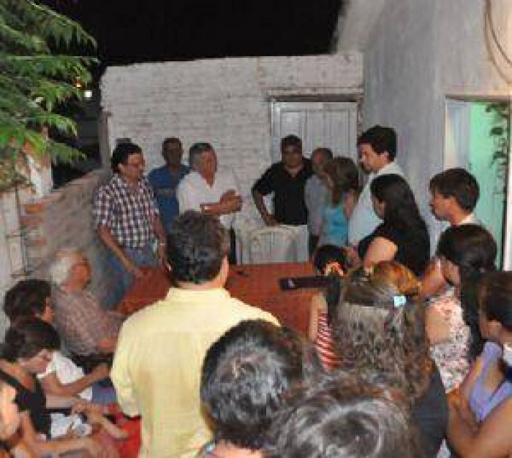 Hugo Infante prometi� trabajar por los vecinos 