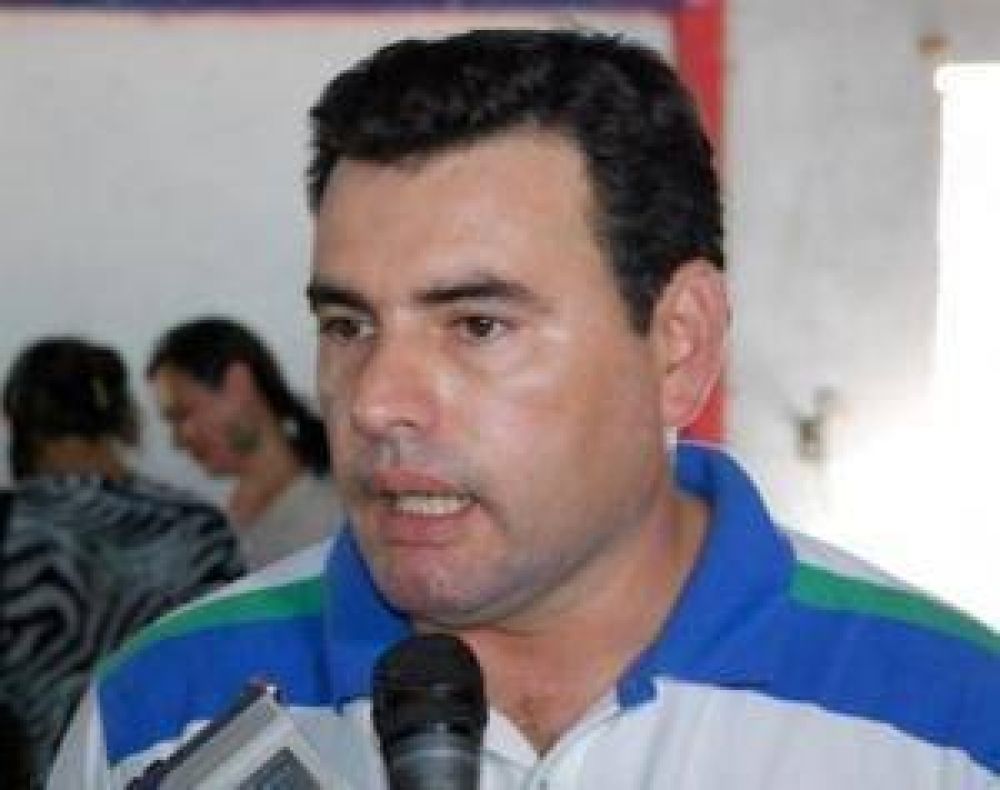 Aradas sobre el aumento del boleto: "No fui yo el que cambio de convicciones" 
