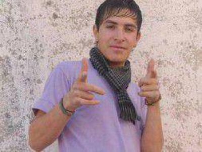 Muerte de Jonathan Stramessi: El padre del joven sorprendido por la detenci�n del amigo