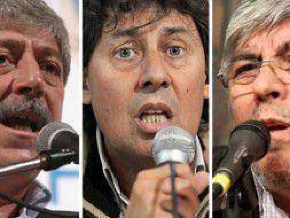 Buzzi se suma al paro de Moyano y Micheli