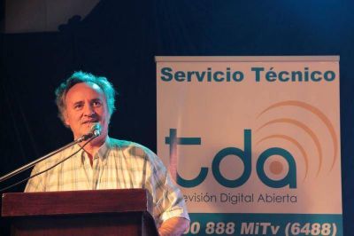 EN SAN MIGUEL, ENTREGARON 600 DECODIFICADORES DIGITALES