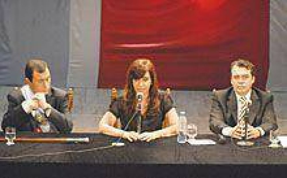 �La provincia tendr� el respaldo del gobierno de la Rep�blica�.