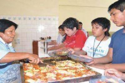 Alumnos tinogaste�os dejar�an de estudiar por falta de recursos