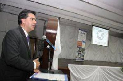 Capitanich dice que Argentina tiene un escenario de conflictividad emergente a partir de la ley de medios