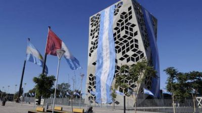 Impuestos: $ 1.310 millones adicionales