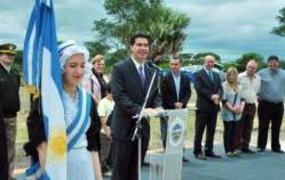 Aniversario del lanzamiento de cohetes desde territorio chaque�o		