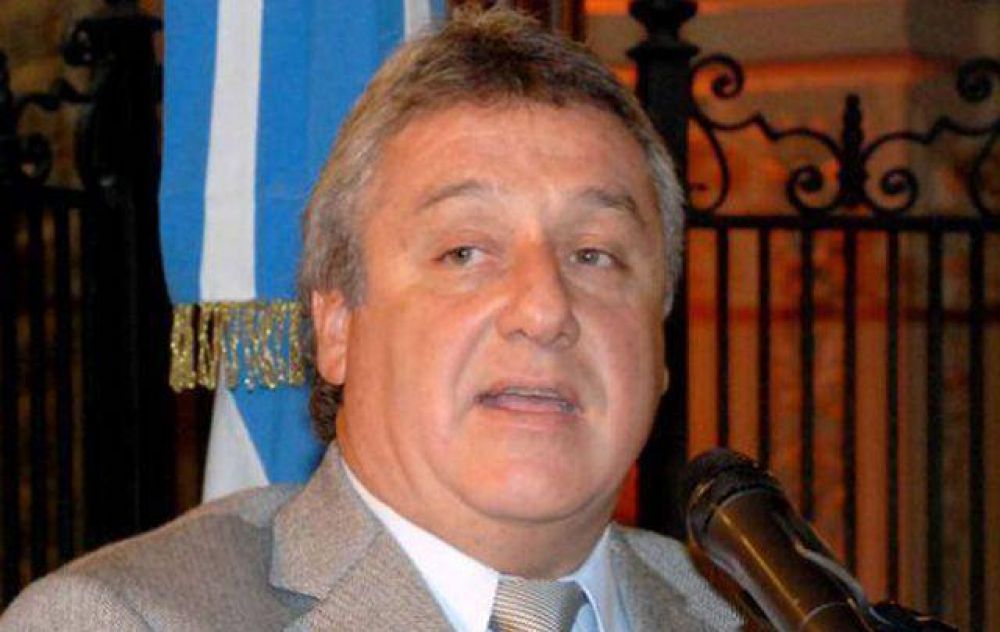 Elettore culp� a la Naci�n por ajuste impositivo en C�rdoba