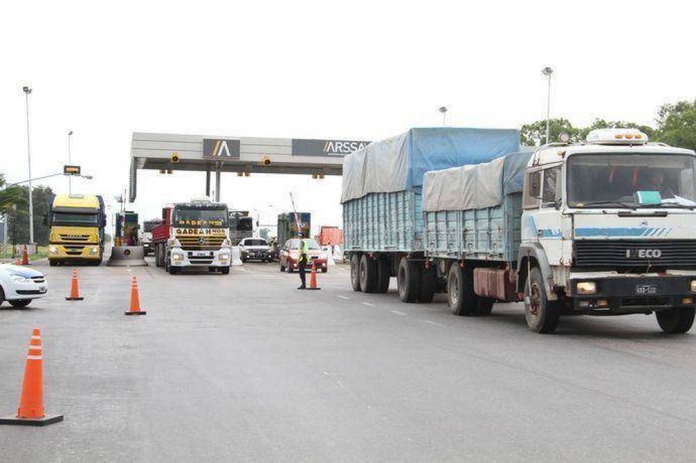 Los senadores aceptaron el veto, no podr�n controlar la autopista