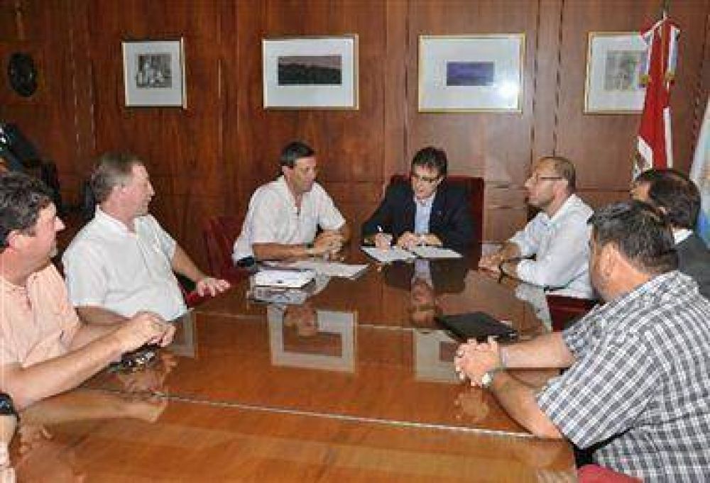 Luis Castellano viaj� a Barcelona a un Congreso 