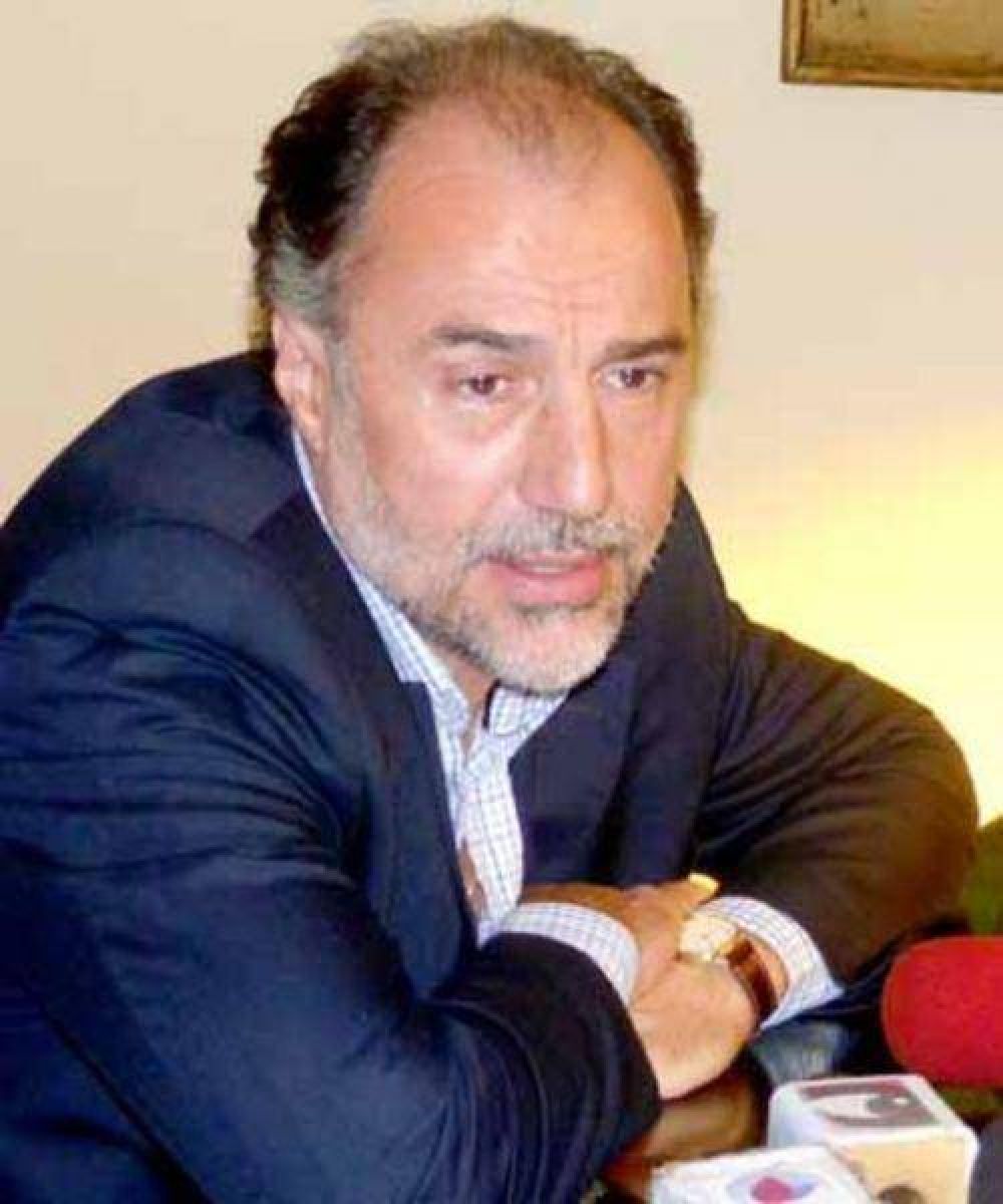 Gortari: �Cerramos el a�o con importantes obras concluidas�