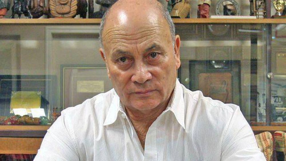 Opositores entrerrianos se juntan alrededor del �Momo�	