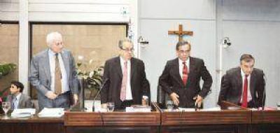 Comenz� el juicio por muertes en la dictadura, entre ellos santiague�os 