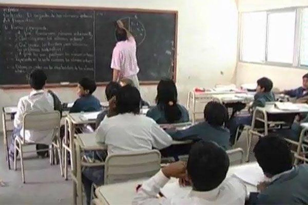 Llaman a inscripciones para escuelas de los barrios Aeropuerto y Villa del Carmen 