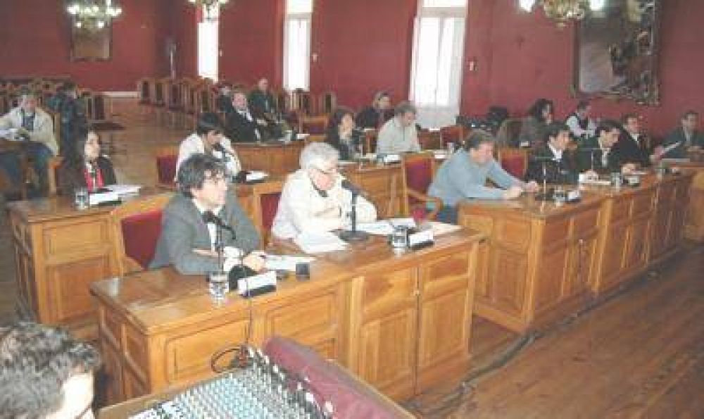  Preocupa a los bloques opositores en el Concejo Deliberante el aumento de tasas de m�s del 70 por ciento en un a�o y medio