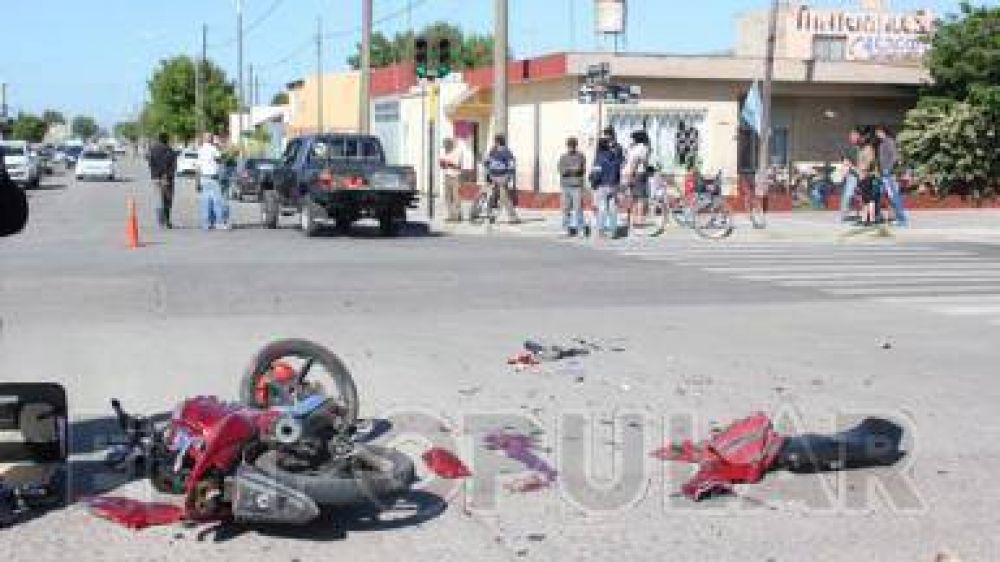 Un muerto y un herido grave luego de una fuerte colisi�n