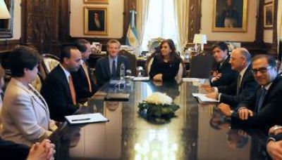Cristina recibi� a parlamentarios estadounidenses en la Rosada