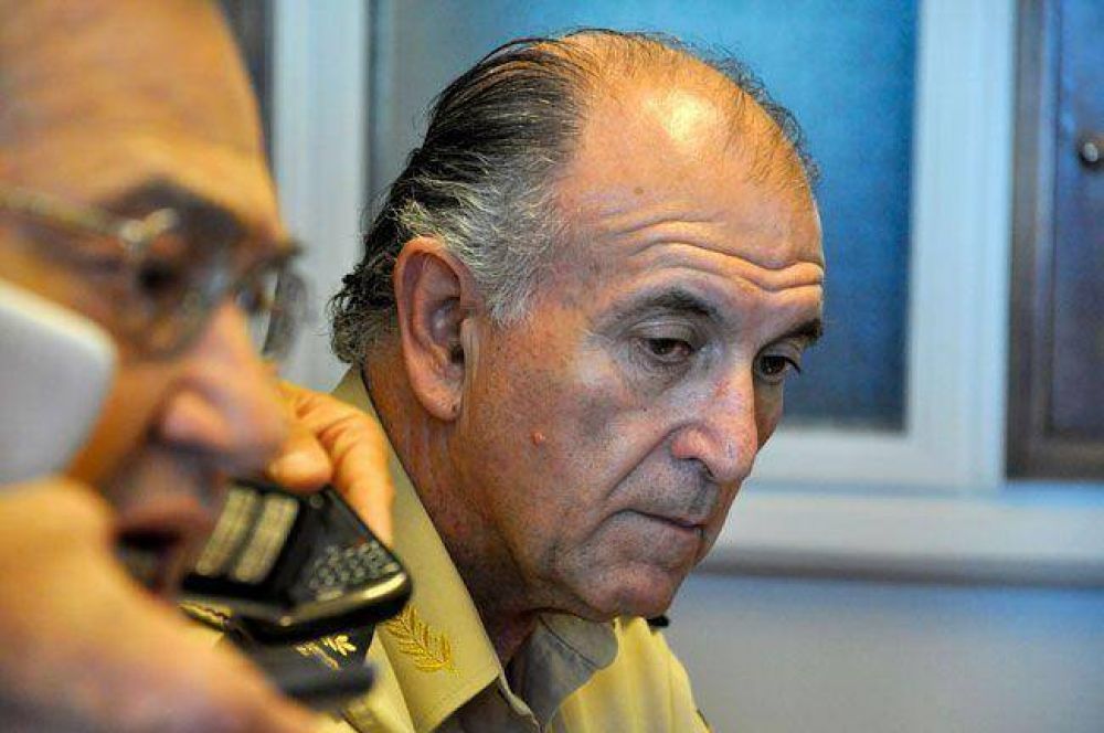 Robaron en la casa del jefe de polic�a Ricardo Baudaux 