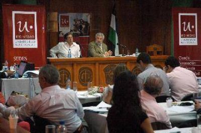 La UNRN hizo cambios para designar docentes